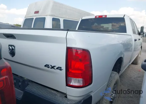 2018 Ram 2500 Tradesman 4X4 8' Box from USA, damaged, VIN 3C6UR5HL5JG307364